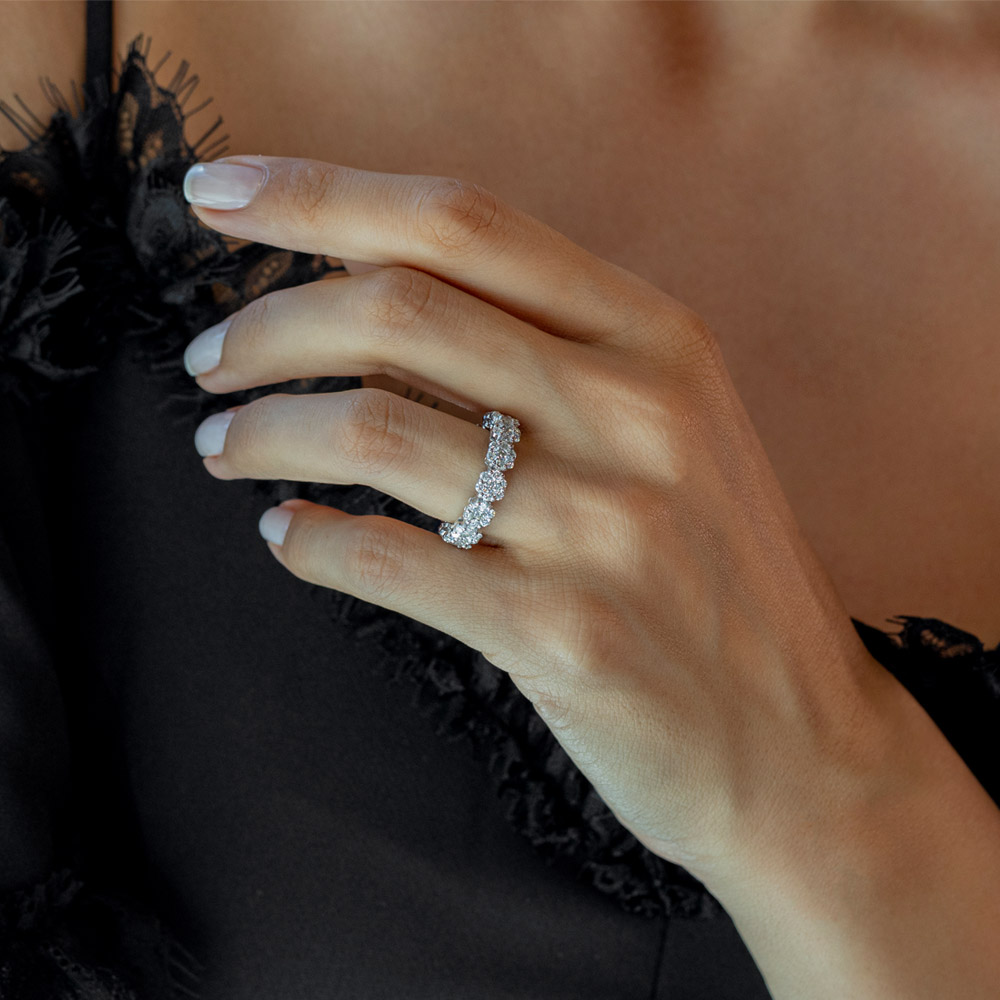 3,10 Carat Reina Diamond Ring